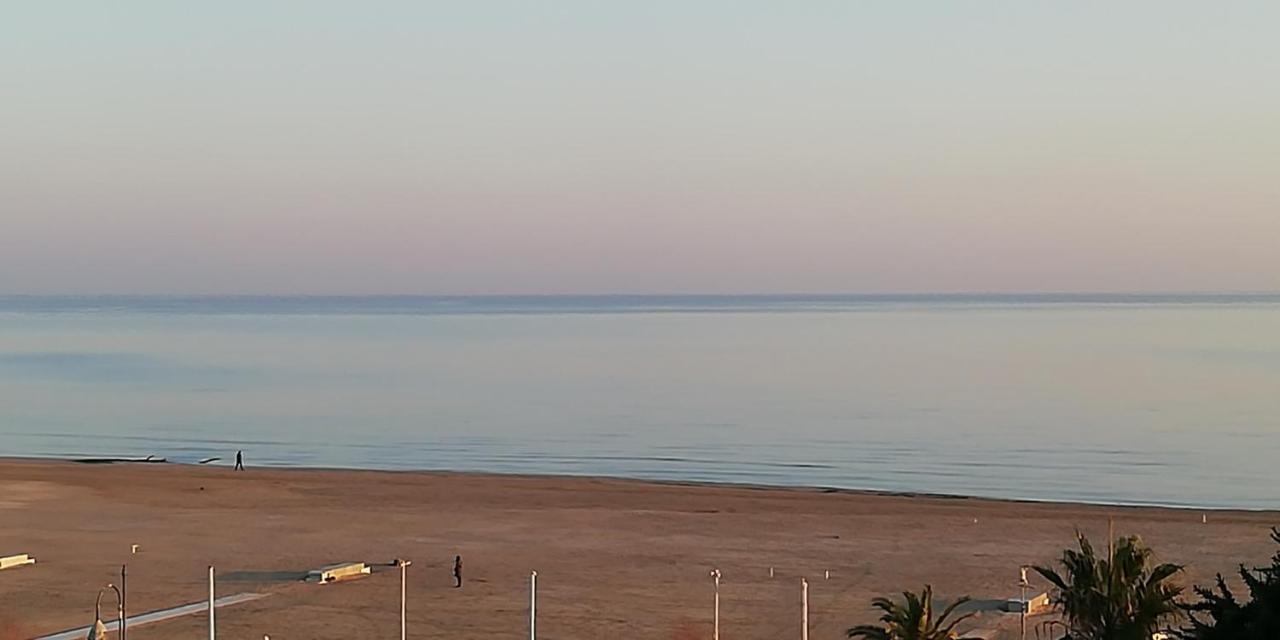 Brezza Da Mare Apartment Rimini Luaran gambar
