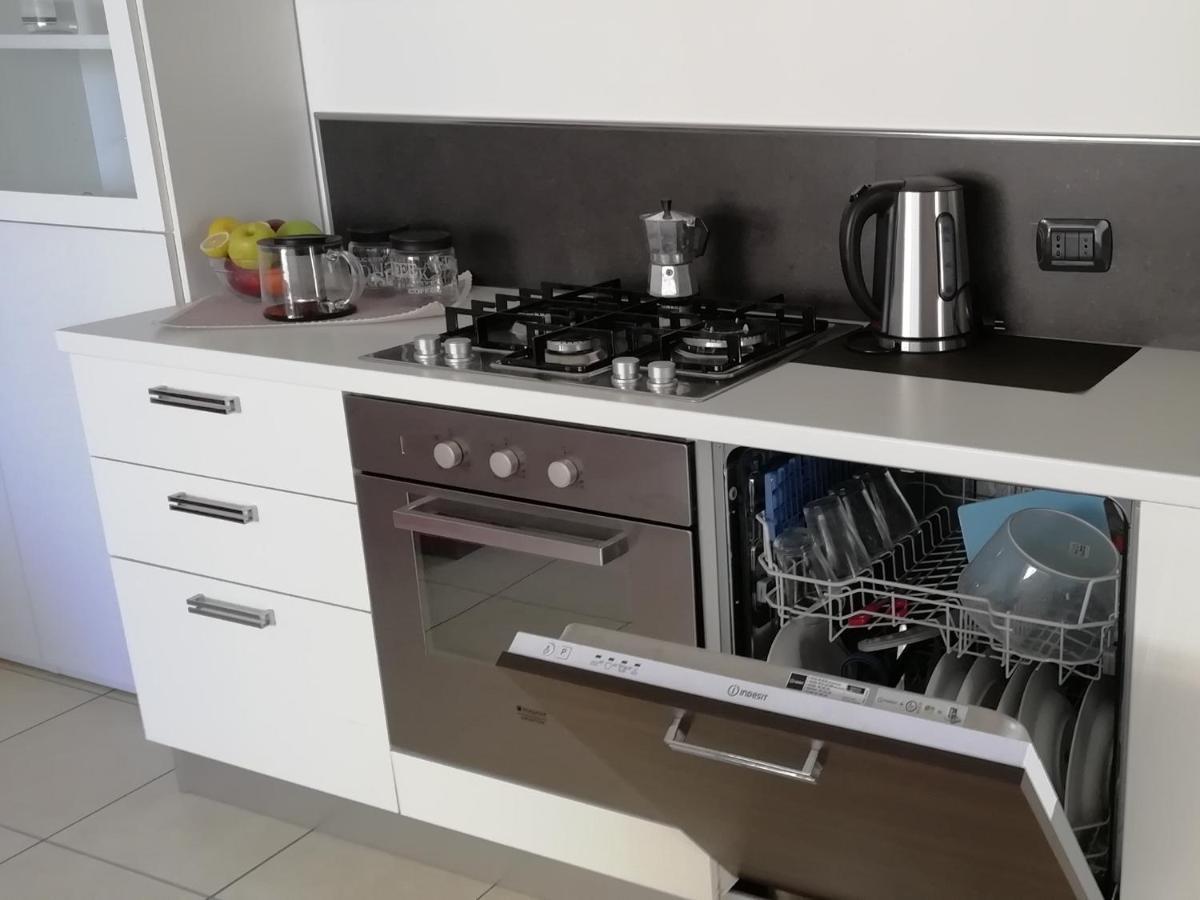 Brezza Da Mare Apartment Rimini Luaran gambar